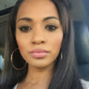 Meet your Posher, Miss alishanicole